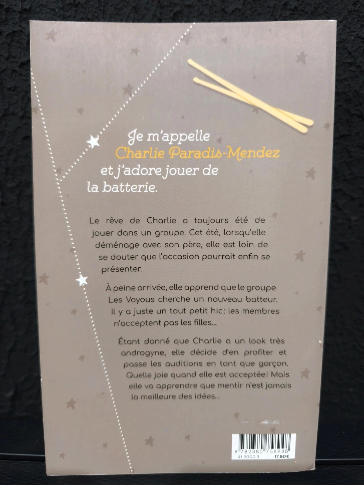 A vida tripla de Charlie volume 1 – photo 2